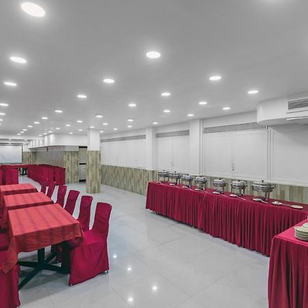 Pondicherry Executive Inn Extérieur photo